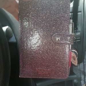 Vs journal with pen