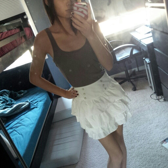 Frilly Korean inspired skirt!