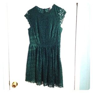 Green lace holiday dress