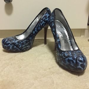 Naught Monkey blue leopard stud stilettos - size 7