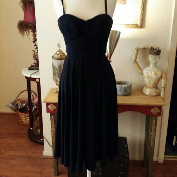 💕HP💕Black tea length dress - Picture 2 of 3