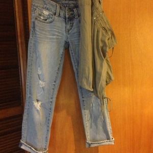 Artist crop AE distressed Capri denim