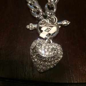 Brand new heart necklace