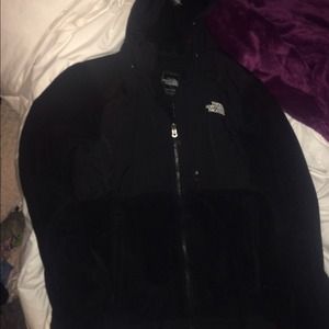 North face jacket NO TRADES
