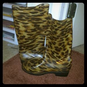 Cheetah Rainboots