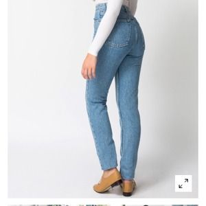 ⭐️traded⭐️BNWOT AA high-waist jean
