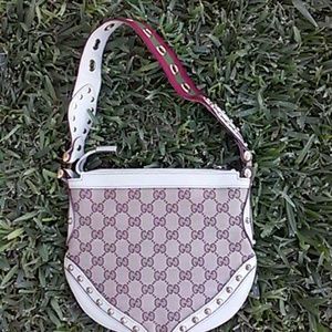 Trade to tmher~~~Authentic GUCCI Shoulder Bag
