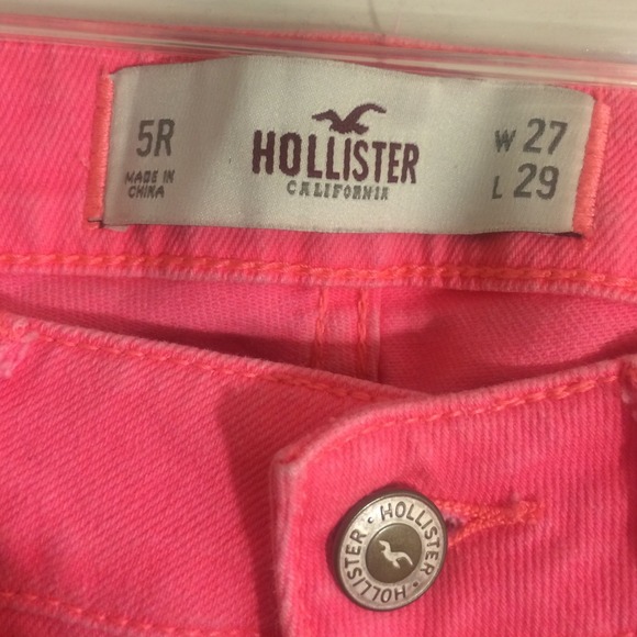 pink Hollister jeans
