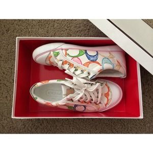 Coach shoes