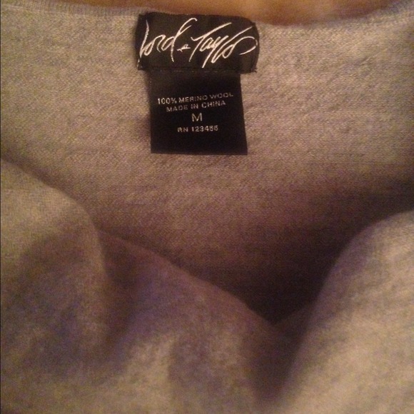 Long sleeves gray wool