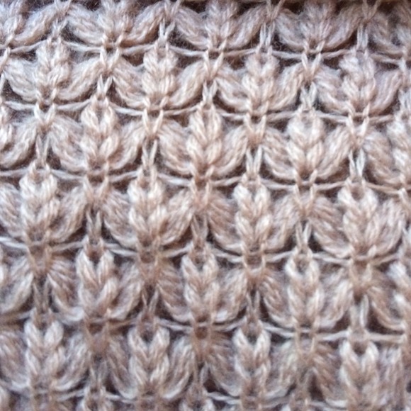 🚫🚫sold🚫🚫knit sweater - Picture 4 of 4