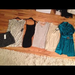 Bundle of holiday dresses!