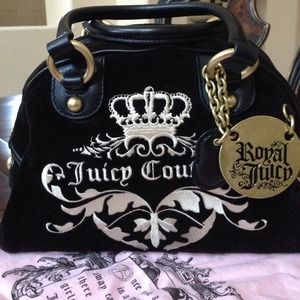 🎉💥 SOLD💥🎉Juicy Couture Handbag