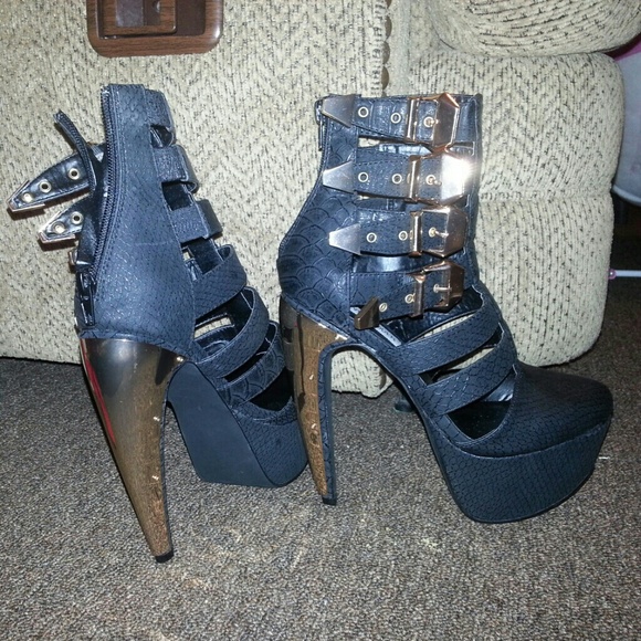 Steve Madden heels