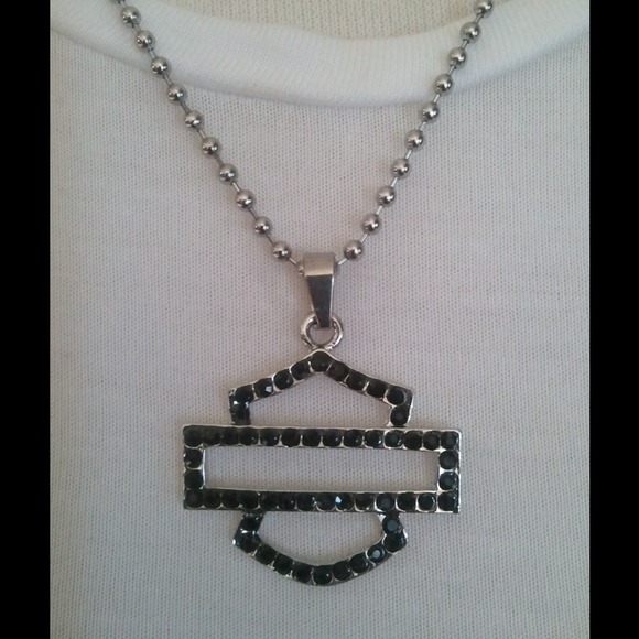 HARLEY DAVIDSON ~ PENDENT & CHAIN,BLACK RHINESTONE