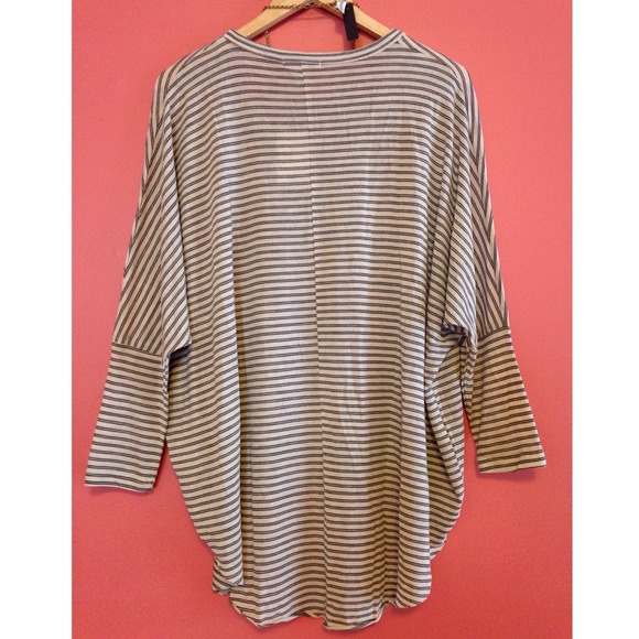 LAST ONE🌟Oversized batwing dolman blouse - Picture 4 of 4