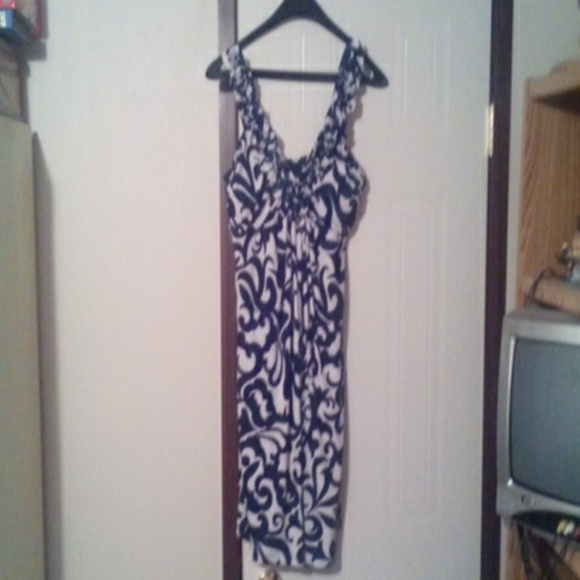 A EN Focus dress