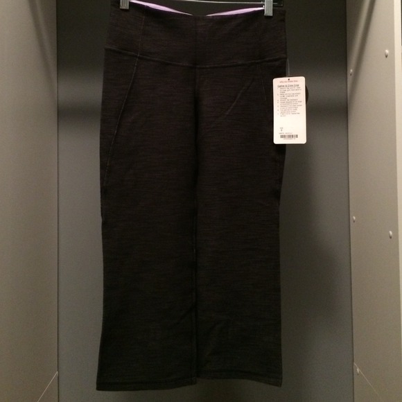 Lululemon Gather & Crow Crop