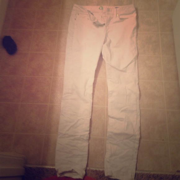 C Wonder white skinny Jeans!!