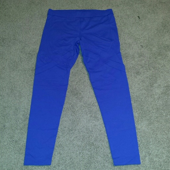 Royal blue yoga leggings