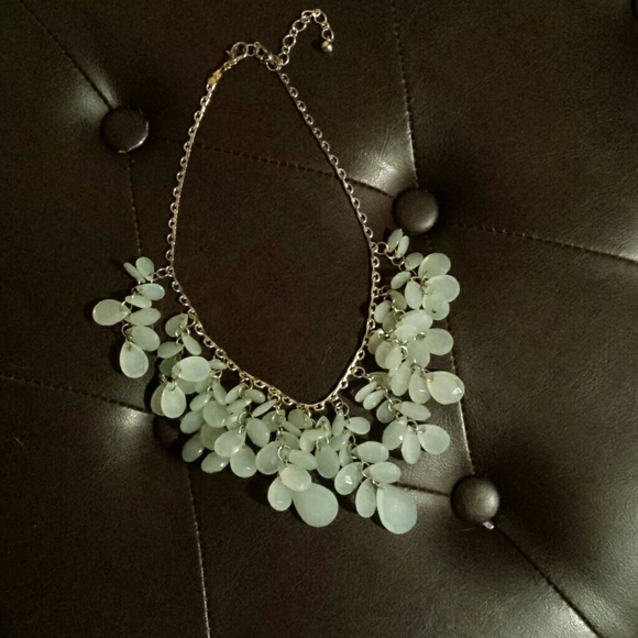 Mint statement necklace