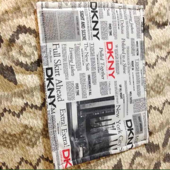 Newspaper makeup pouch