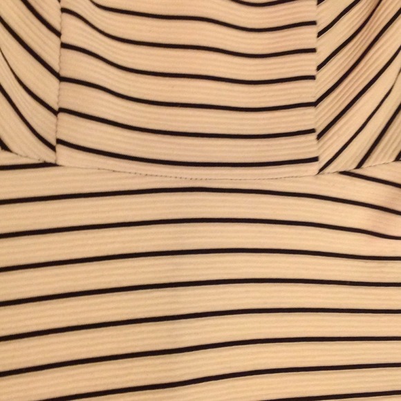 Stripped Skater Dress - Picture 4 of 4