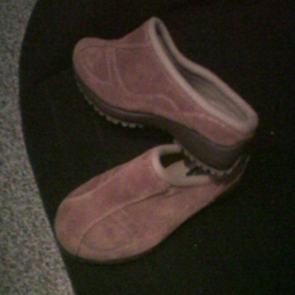 Clogs - Picture 4 of 4