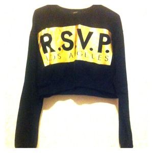 Forever 21 Black R.S.V.P Los Angeles sweater.