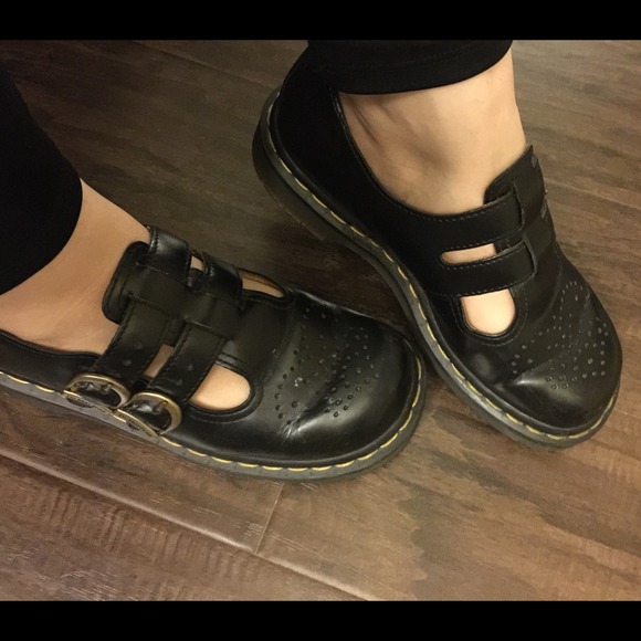 Dr. Martens Shoes - RARE dr martens babydoll shoes