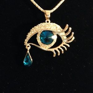 Betsey Johnson  tearing Eye. Lowered