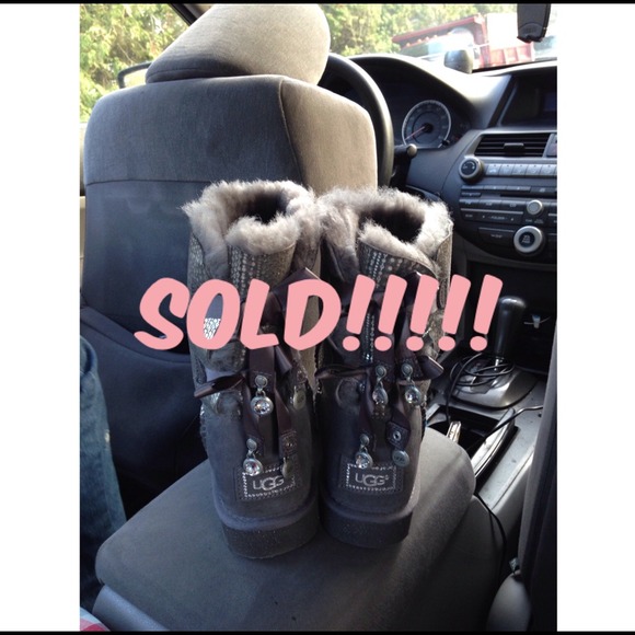 Ugg Bailey Bow Bling Boots *Please Read Desc.*
