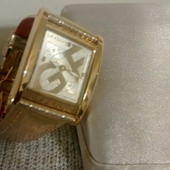 GF Ferre\' Swiss Made Ladies Watch