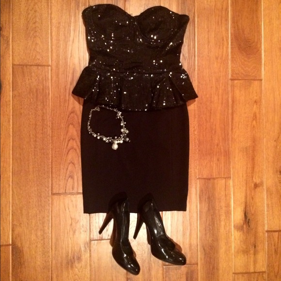 ✨BEBE Sequin Bustier - FINAL Reduction!✨