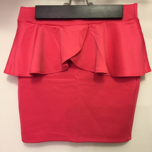 Skirt - Picture 2 of 2