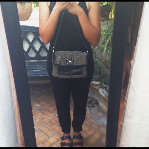 Marc by Marc Jacobs Handbag - Picture 4 of 4