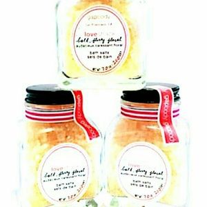 Gap Body Bath Salts 3 Jars