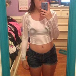 ❌TRADED❌ Striped see-thru white crop top