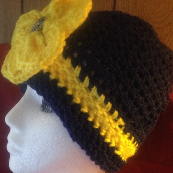 Crochet Hat - Picture 2 of 3