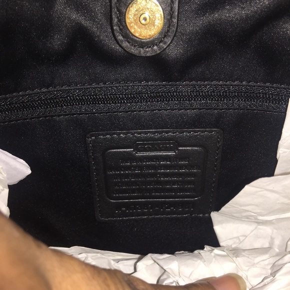 New Coach Purse - Picture 3 of 4
