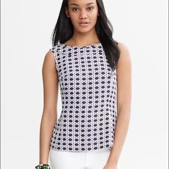 ❤️NWT Banana Republic Lattice Jacquard Peplum Top