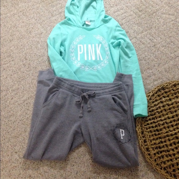 Vs pink set