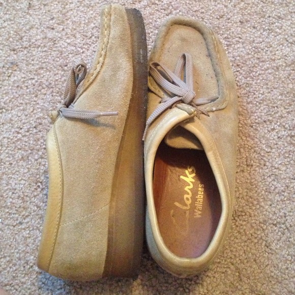 Clarks Wallabees - Picture 2 of 2