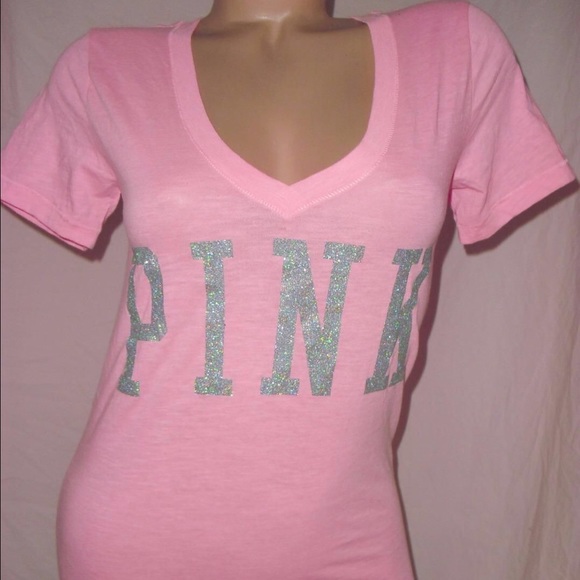 ᑕOᗰE ᔕᕼOᑭ💋 ALL NWT PINK! VS items!! (sep listing) - Picture 3 of 4