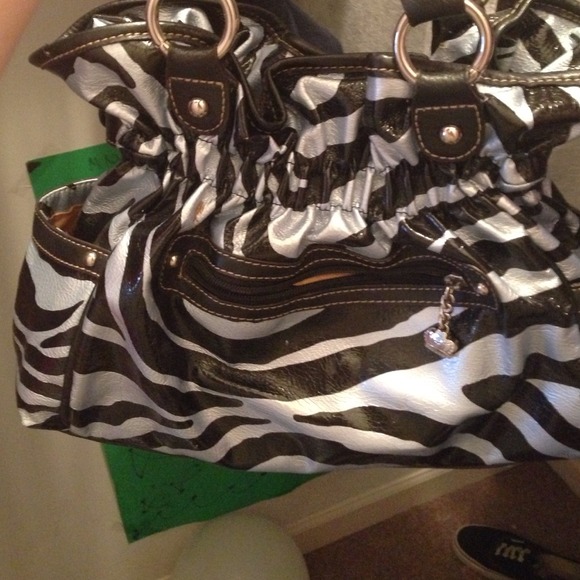 Kathy zebra handbag - Picture 2 of 3