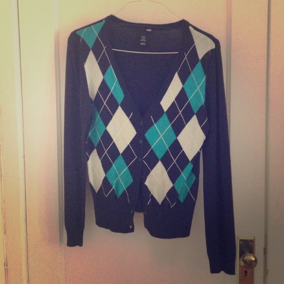 H & M Argyle Cardigan