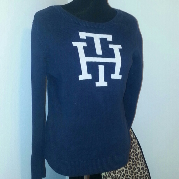 Gently used Tommy Hilfiger Sweater - Picture 1 of 3