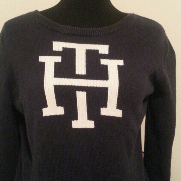 Gently used Tommy Hilfiger Sweater - Picture 2 of 3