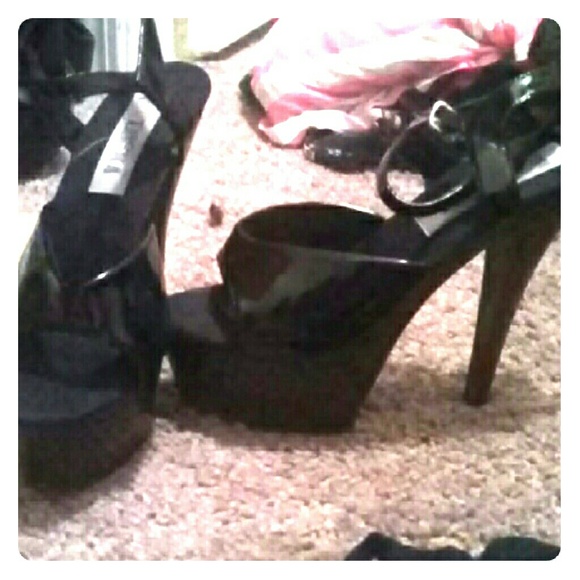 Plain Black NEVER WORN