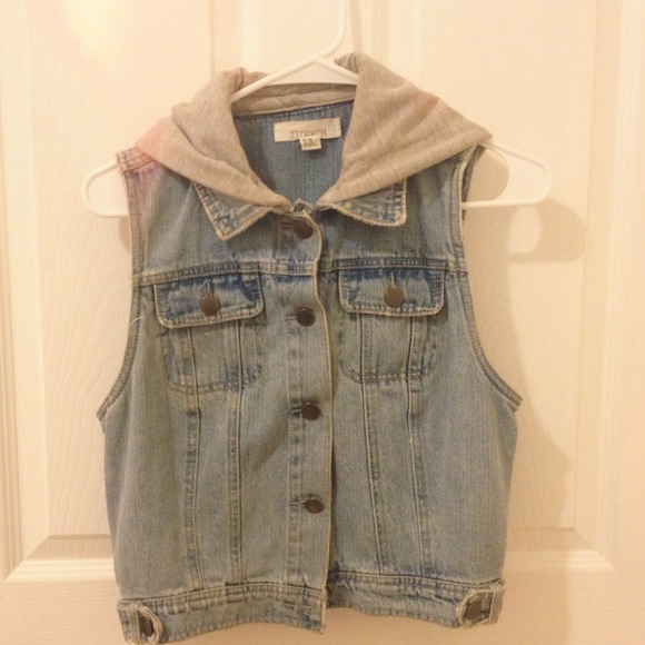 Hooded Jean Vest